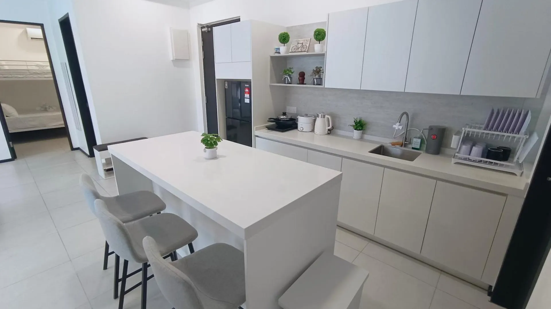 Infinity Pool, Urban Suites, Georgetown, 2 Car Parks By Star Home Apartament