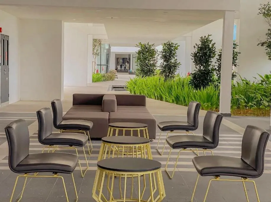 Apartament Infinity Pool, Urban Suites, Georgetown, 2 Car Parks By Star Home Malezja
