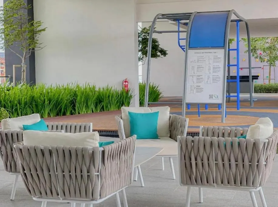 Infinity Pool, Urban Suites, Georgetown, 2 Car Parks By Star Home Apartament