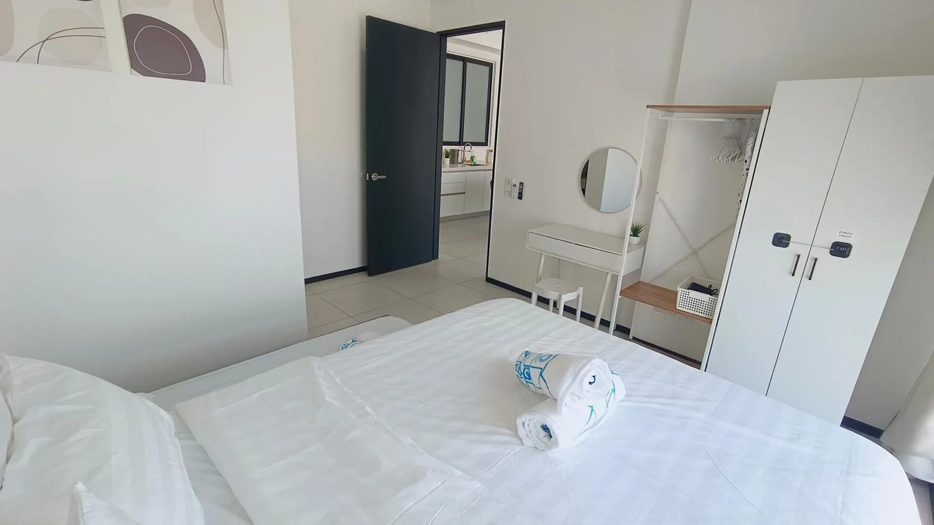 Apartament Infinity Pool, Urban Suites, Georgetown, 2 Car Parks By Star Home