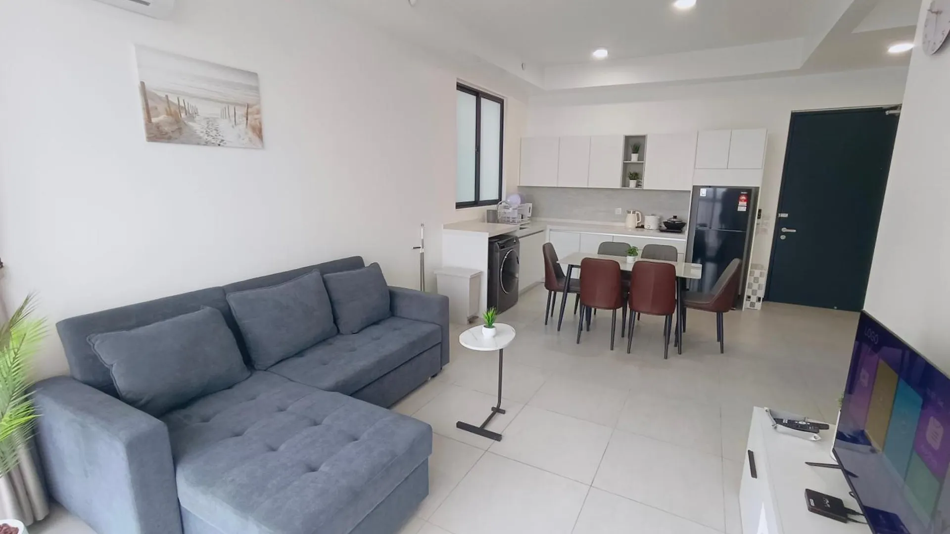 Infinity Pool, Urban Suites, Georgetown, 2 Car Parks By Star Home Apartament George Town